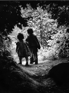 w-eugene-smith-the-walk-to-paradise-garden-usa-1946-1372534364_org